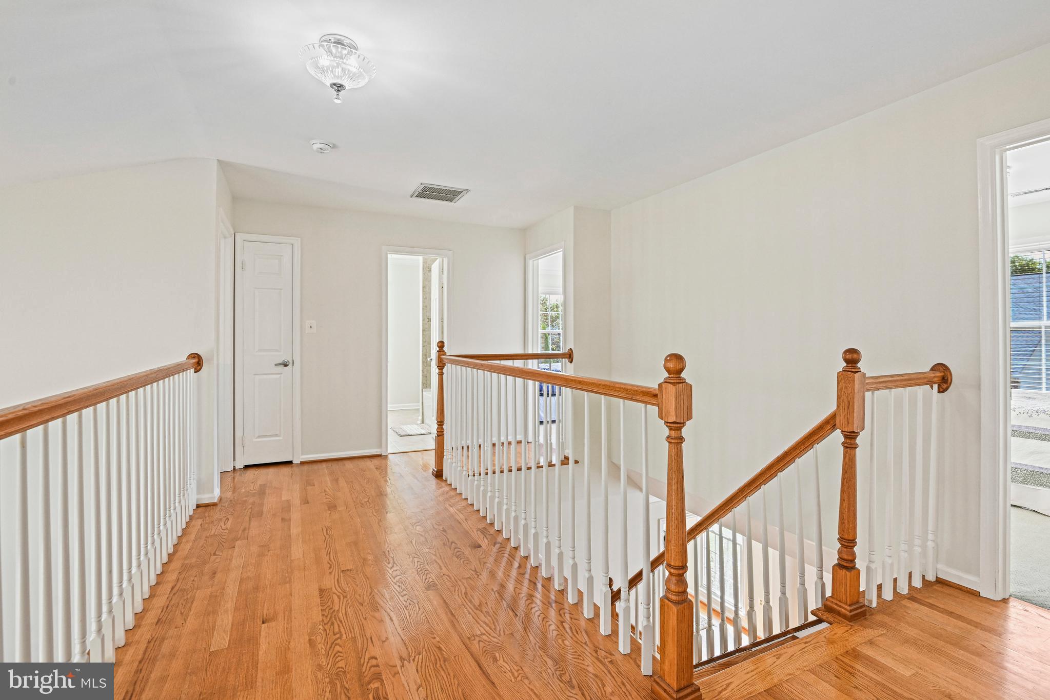 CHANTILLY HIGHLANDS - Residential