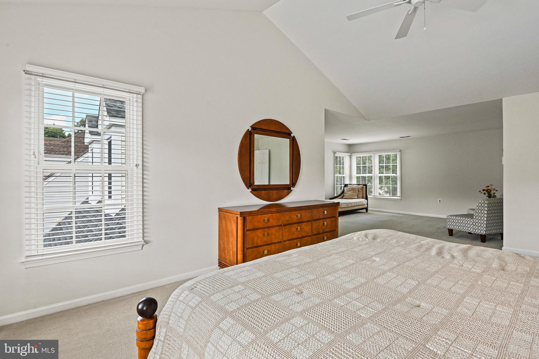 CHANTILLY HIGHLANDS - Residential