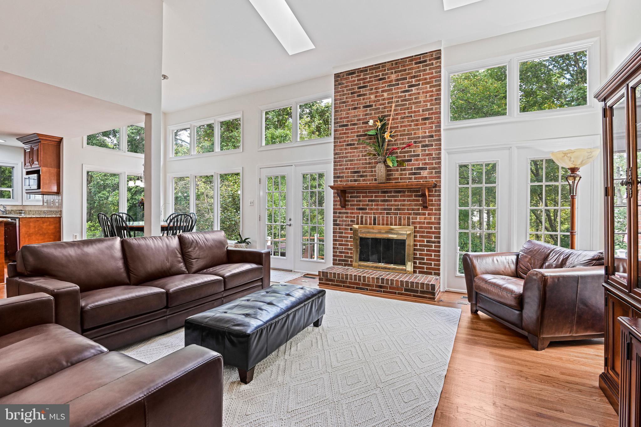 CHANTILLY HIGHLANDS - Residential