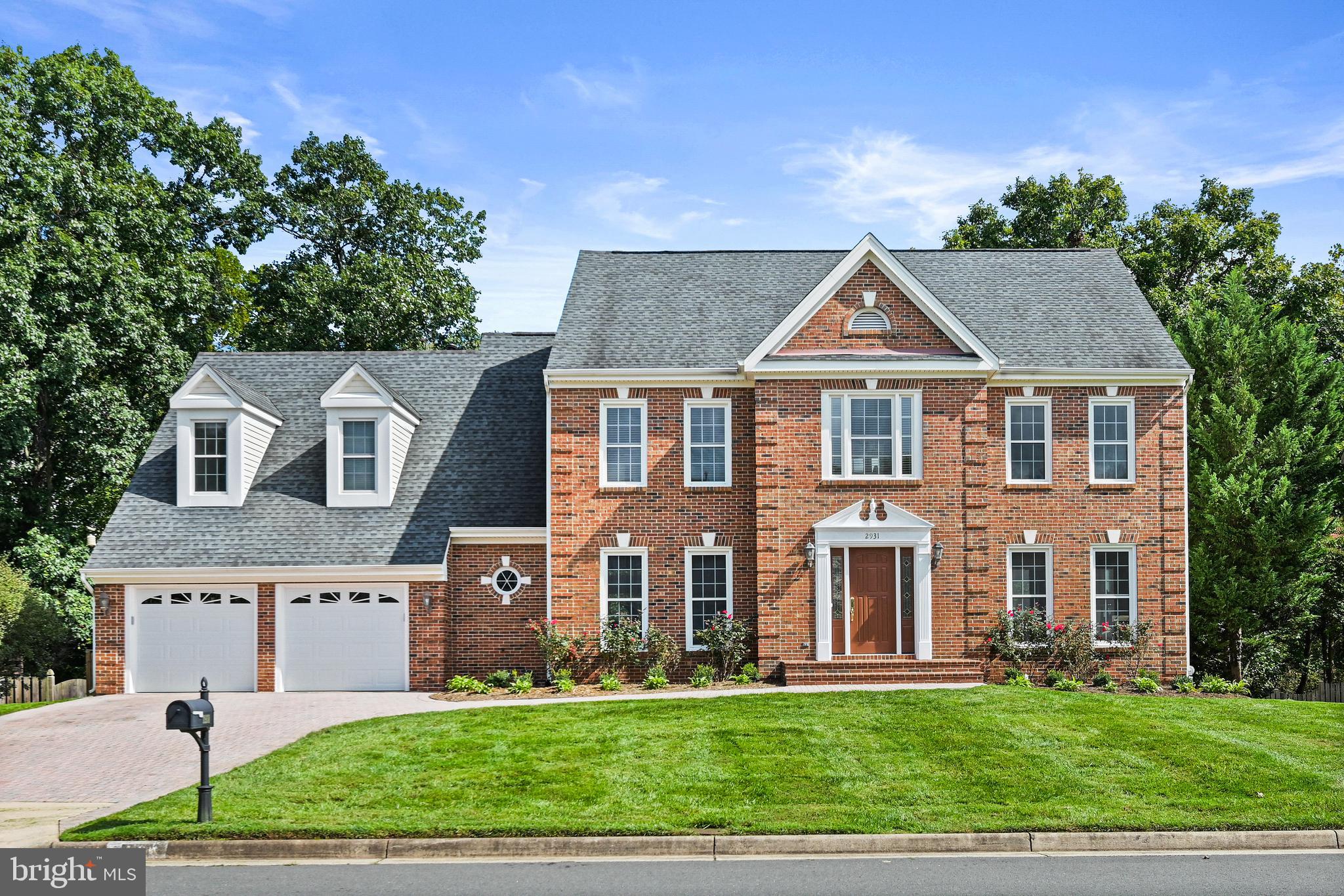 CHANTILLY HIGHLANDS - Residential