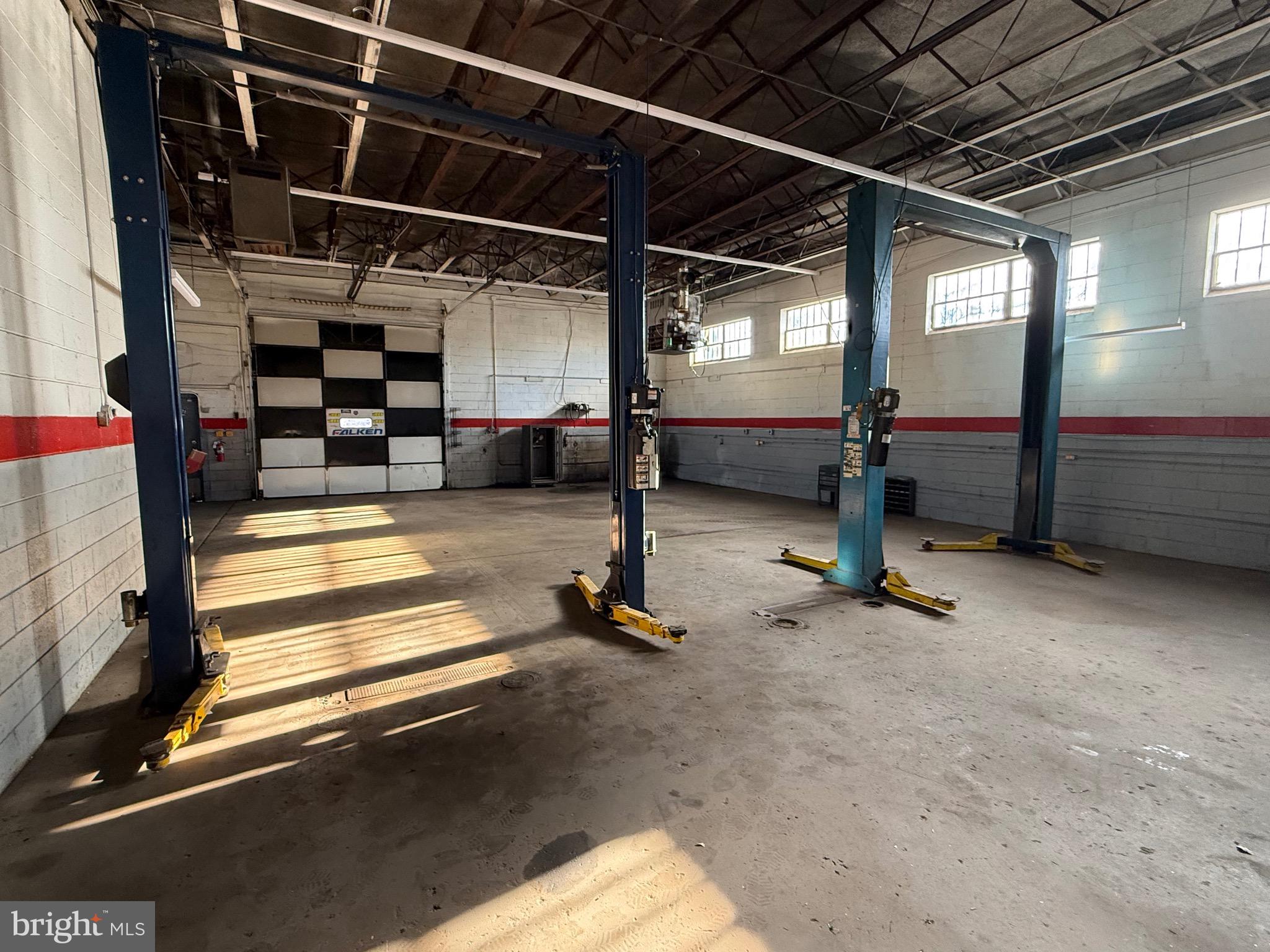 1590 5TH STREET BUILDING 2