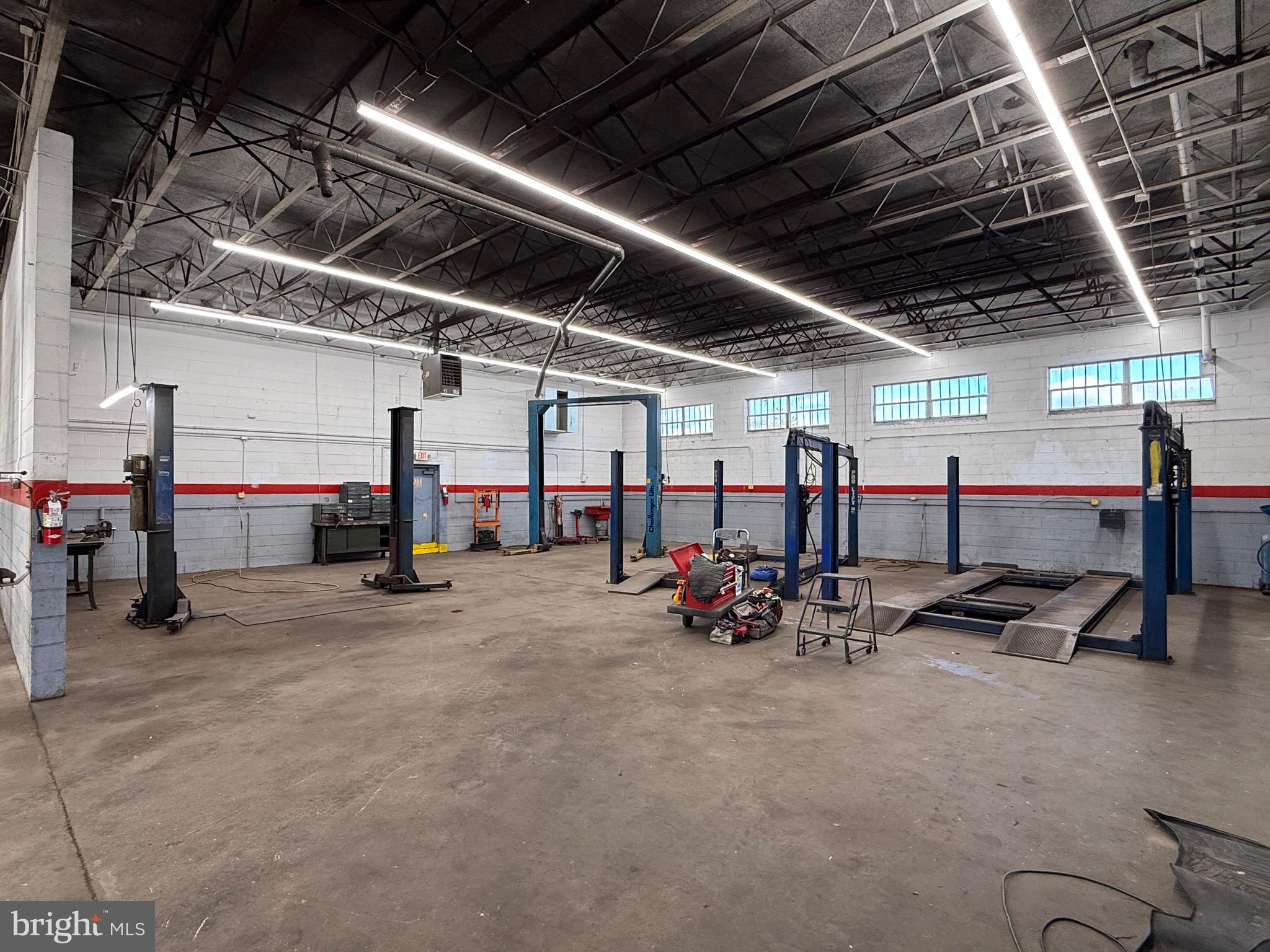 1590 5TH STREET BUILDING 2