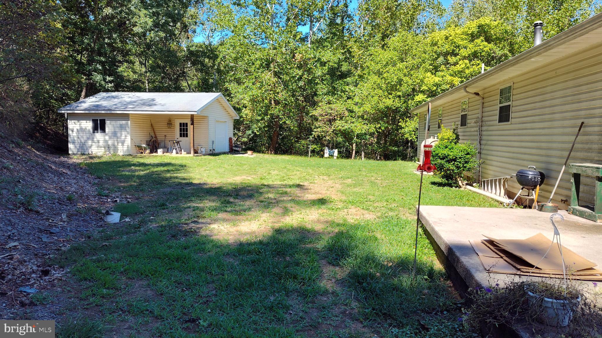 1228 GRACES CABIN ROAD