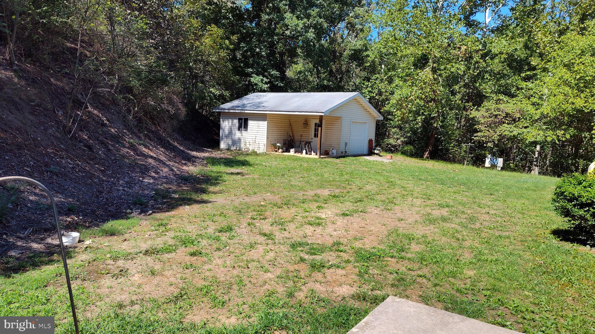 1228 GRACES CABIN ROAD