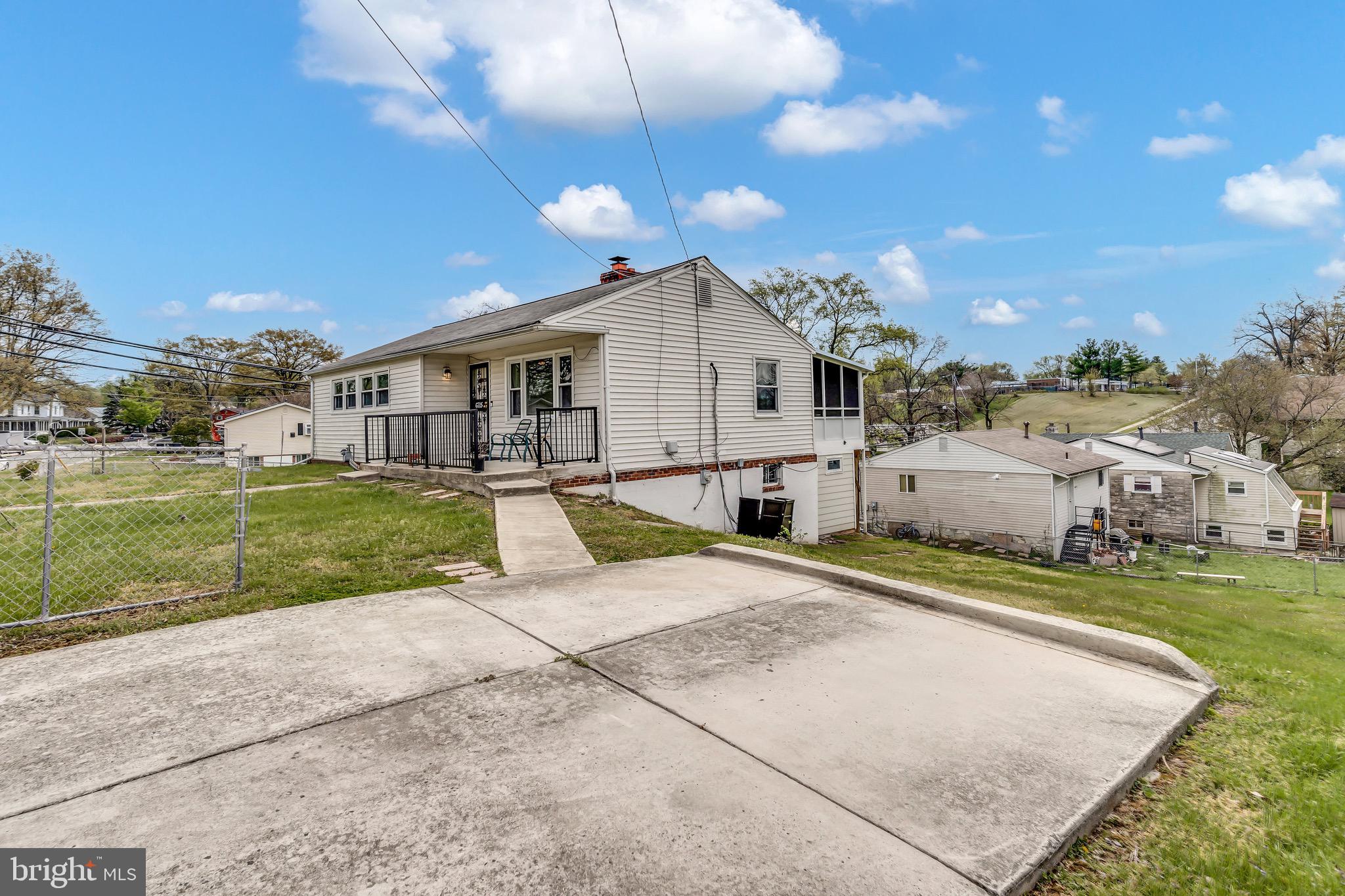 CARMODY HILLS - Residential