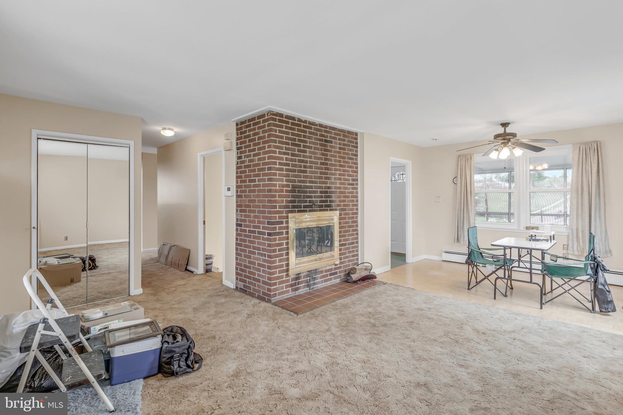 CARMODY HILLS - Residential