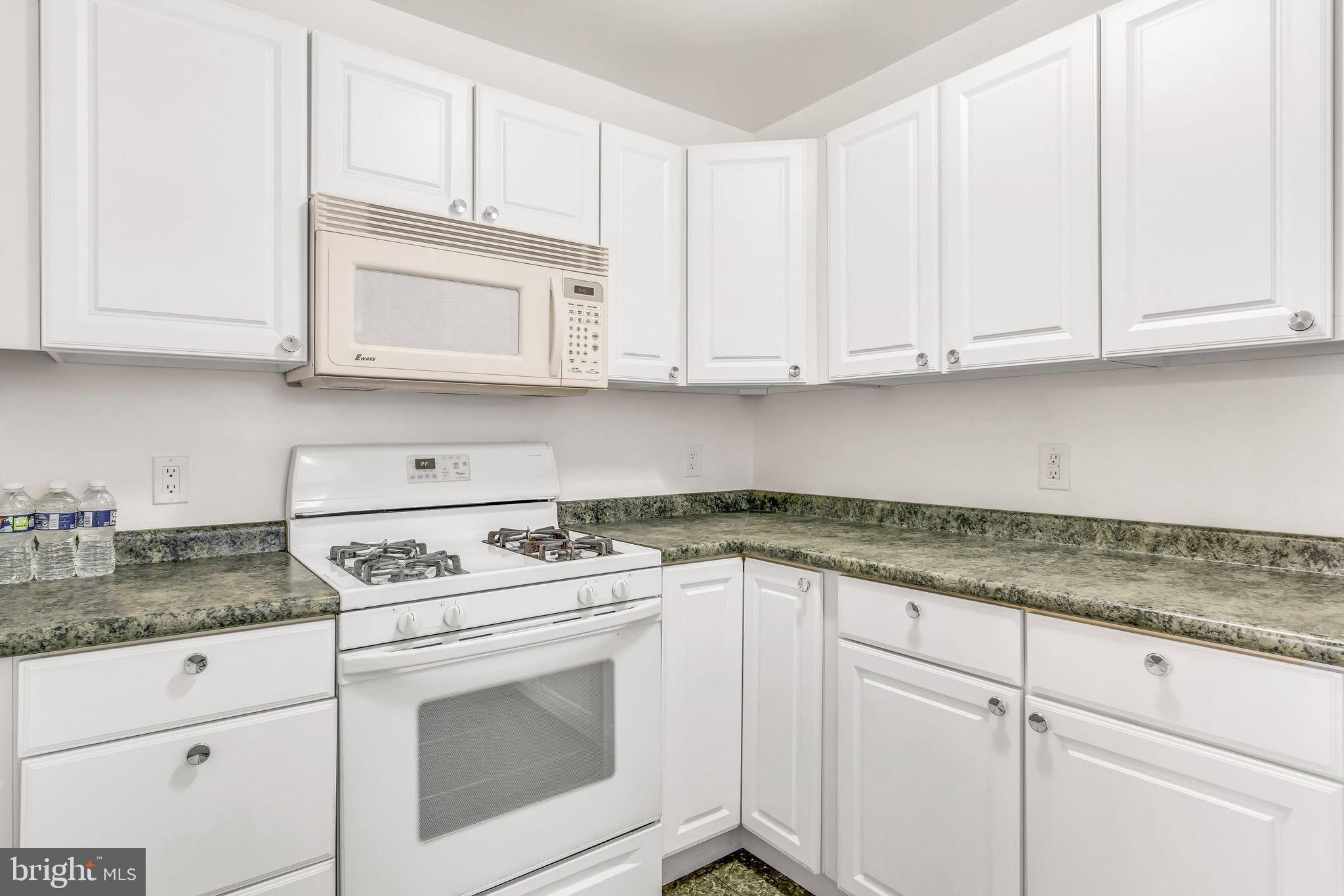 CARMODY HILLS - Residential