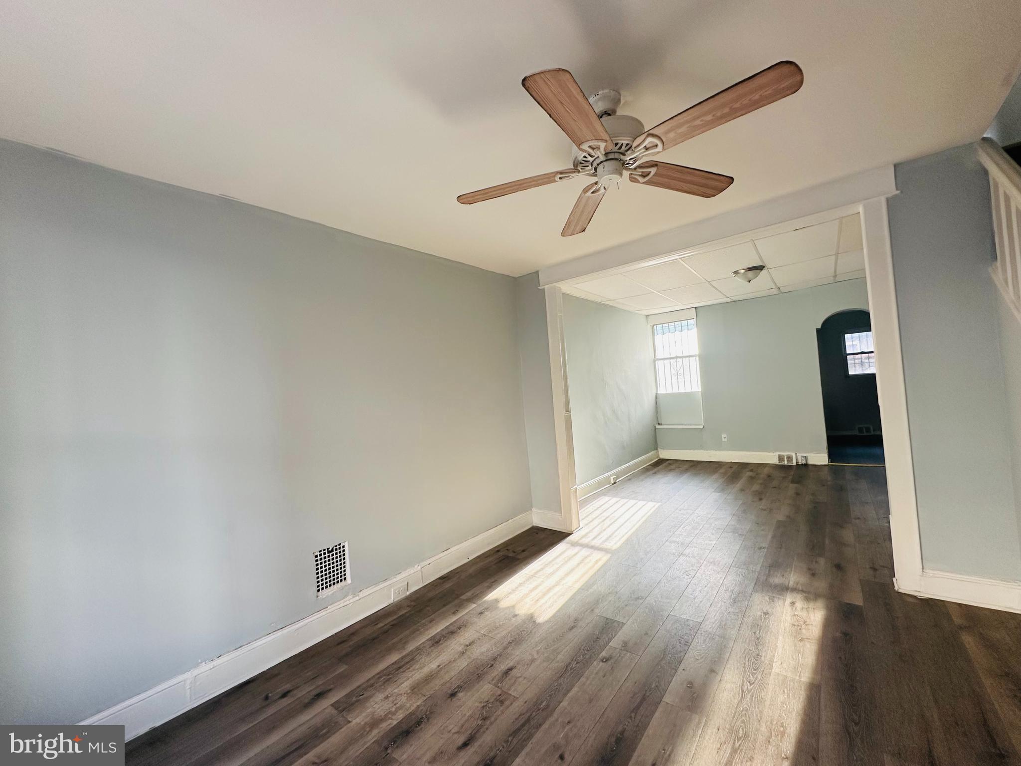 2418 S FRANKLIN STREET