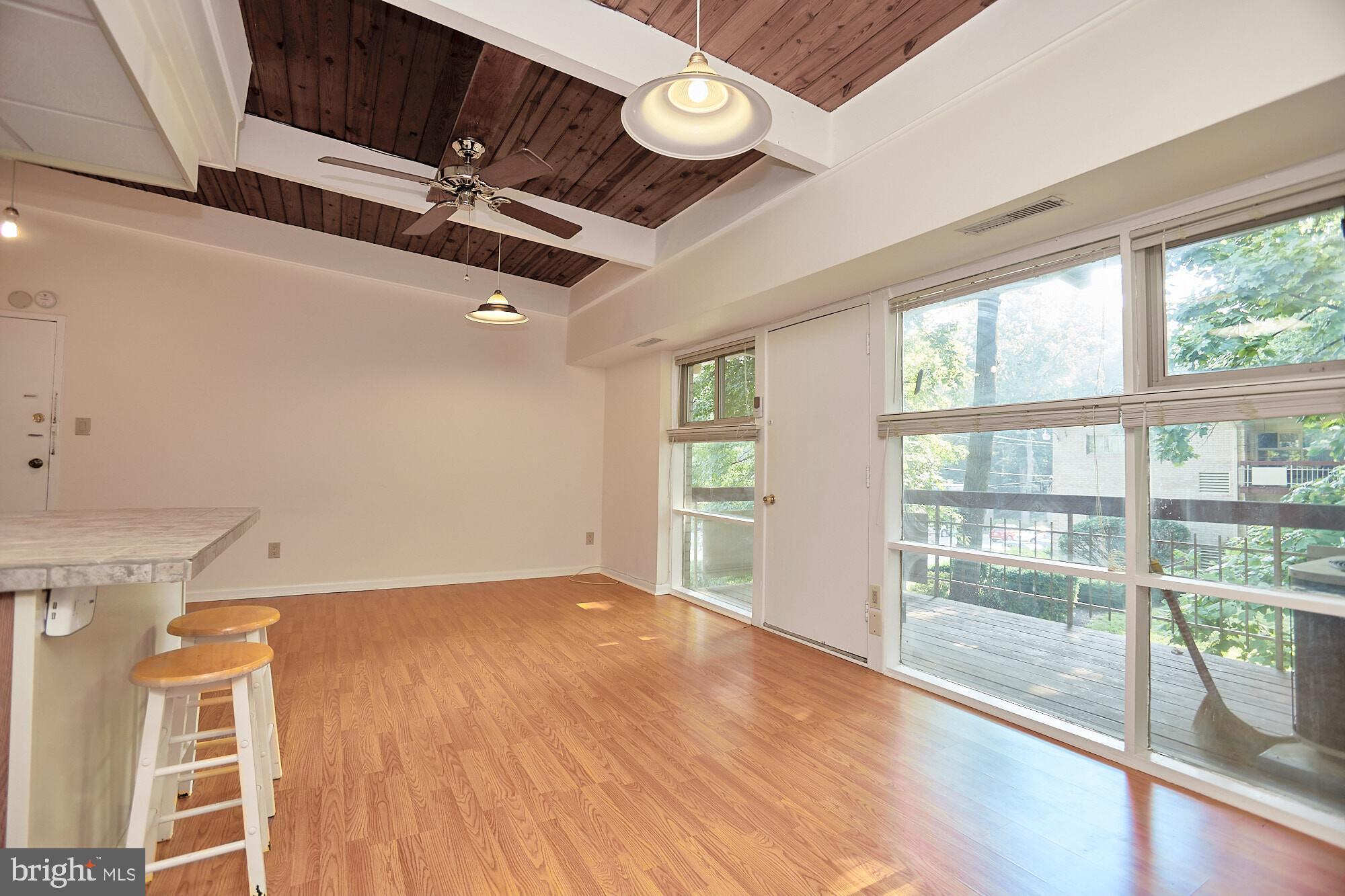 HERITAGE WOODS - Residential Lease