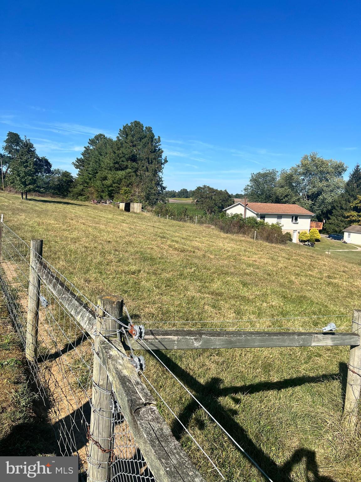 1203 DOUBLE GATE ROAD