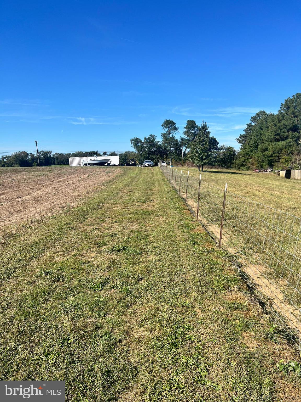 1203 DOUBLE GATE ROAD