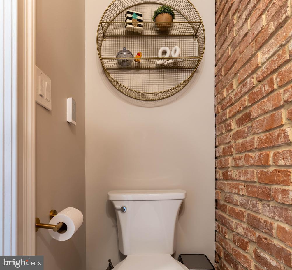 RIVERSIDE - Residential