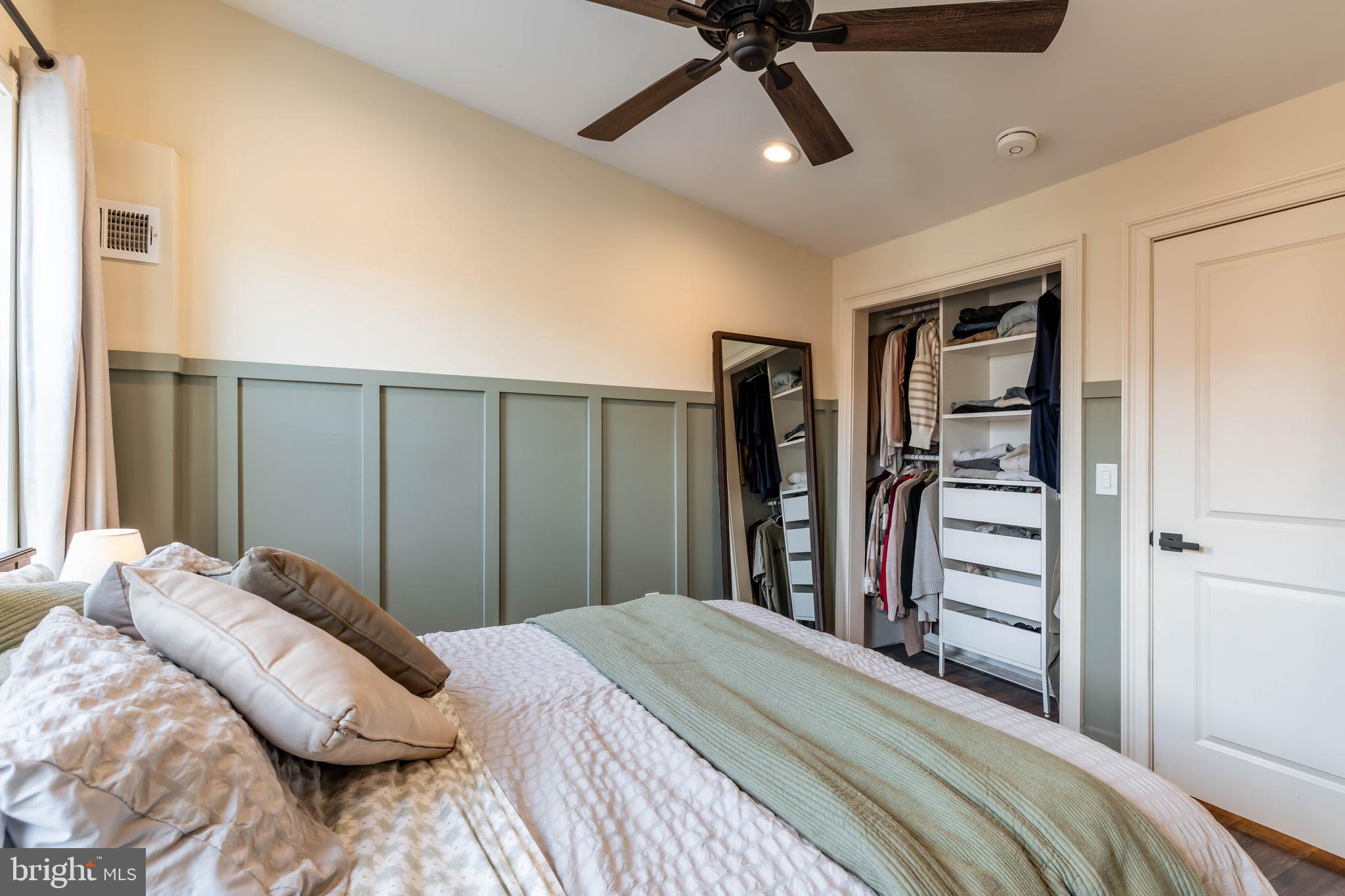 RIVERSIDE - Residential