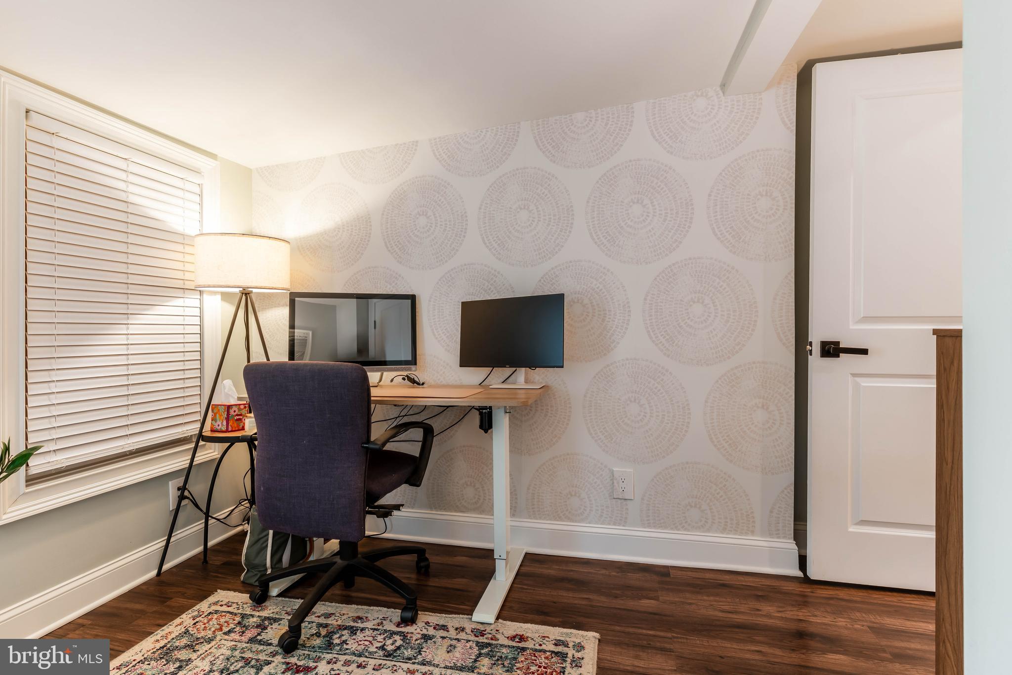 RIVERSIDE - Residential