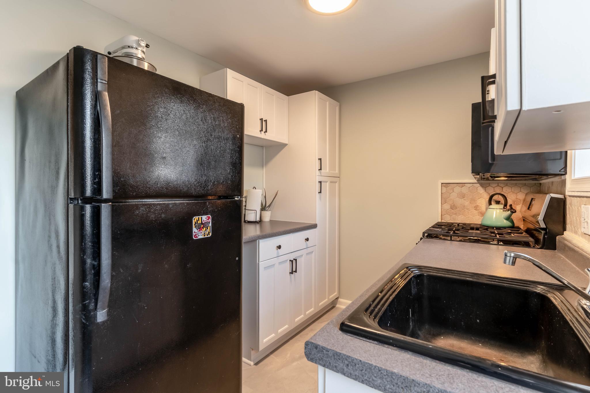 RIVERSIDE - Residential