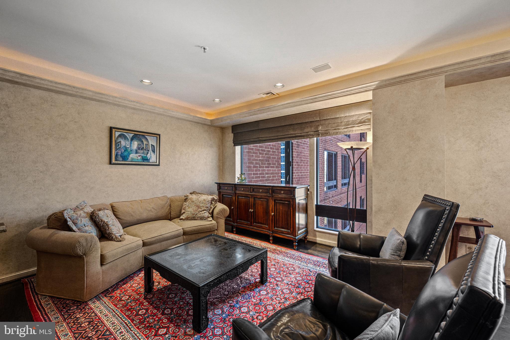 HARBOR COURT CONDOMINIUMS - Residential