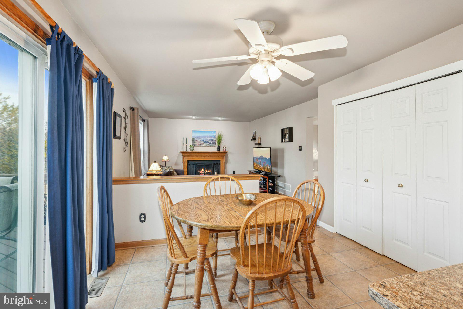 CABIN RUN ESTS - Residential