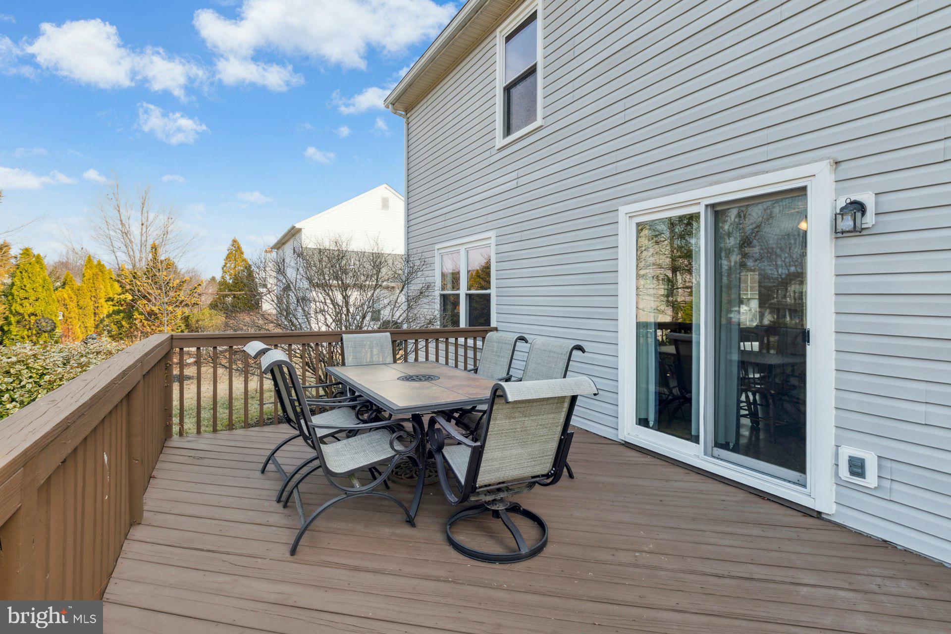 CABIN RUN ESTS - Residential