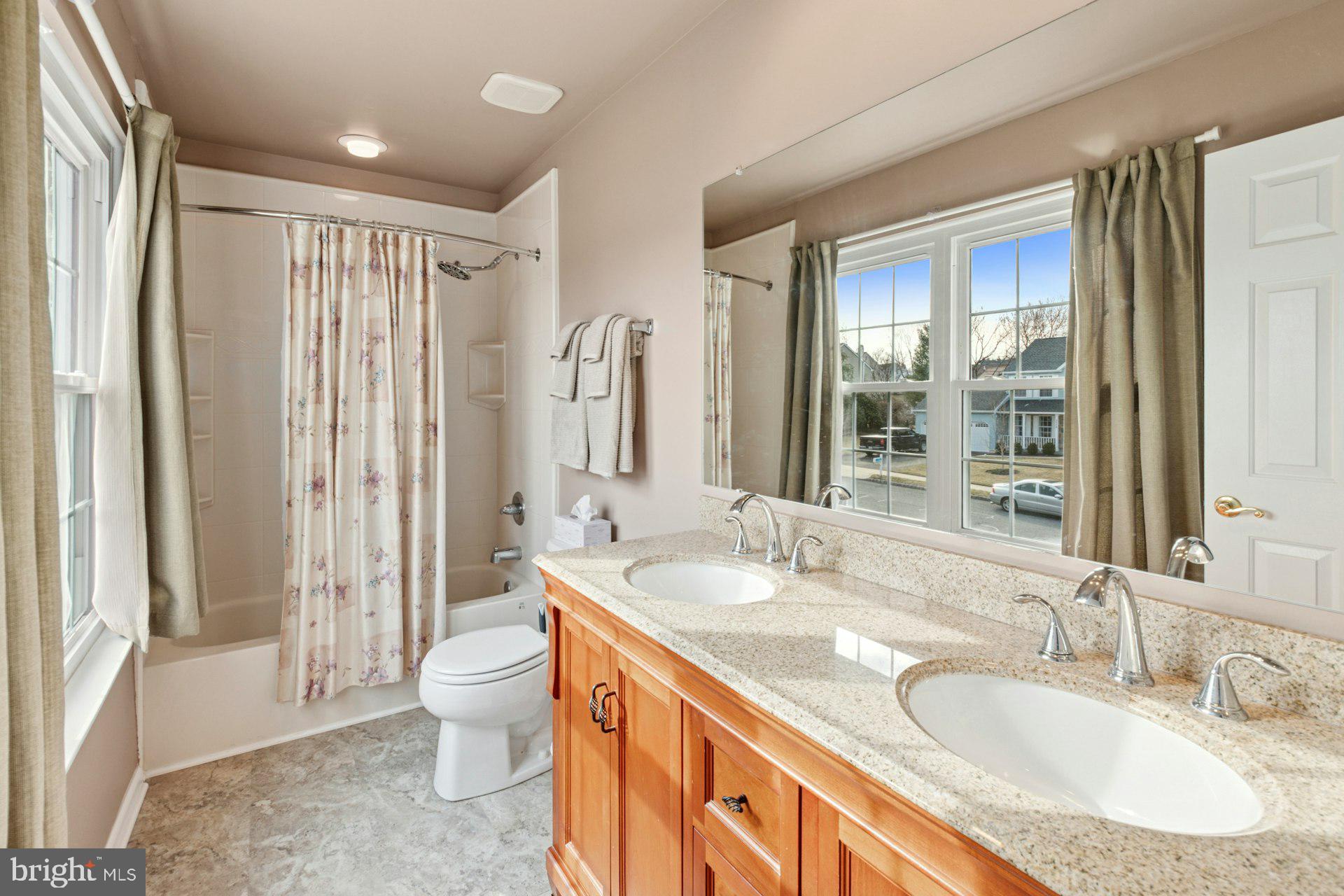 CABIN RUN ESTS - Residential