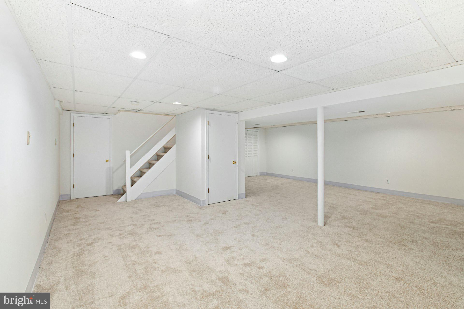 CABIN RUN ESTS - Residential