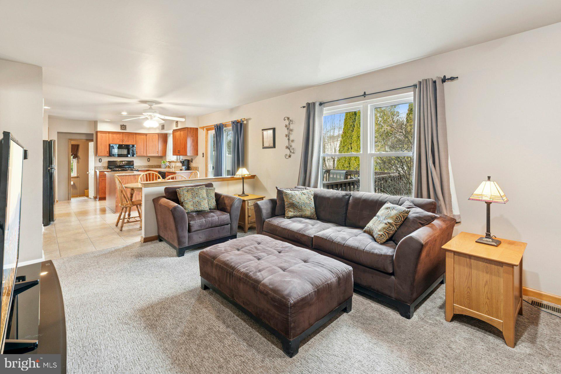 CABIN RUN ESTS - Residential