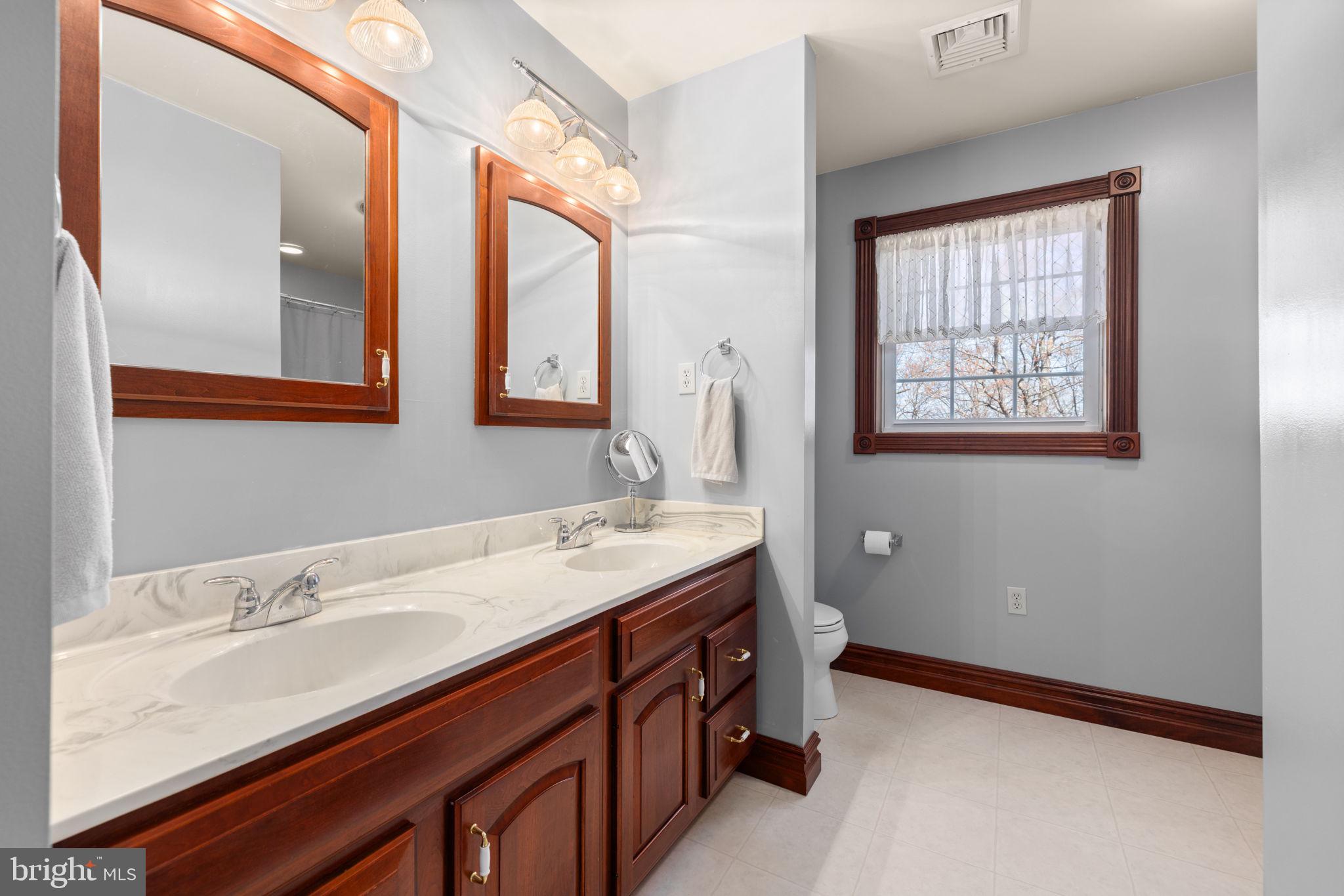 SUNBURY - Residential