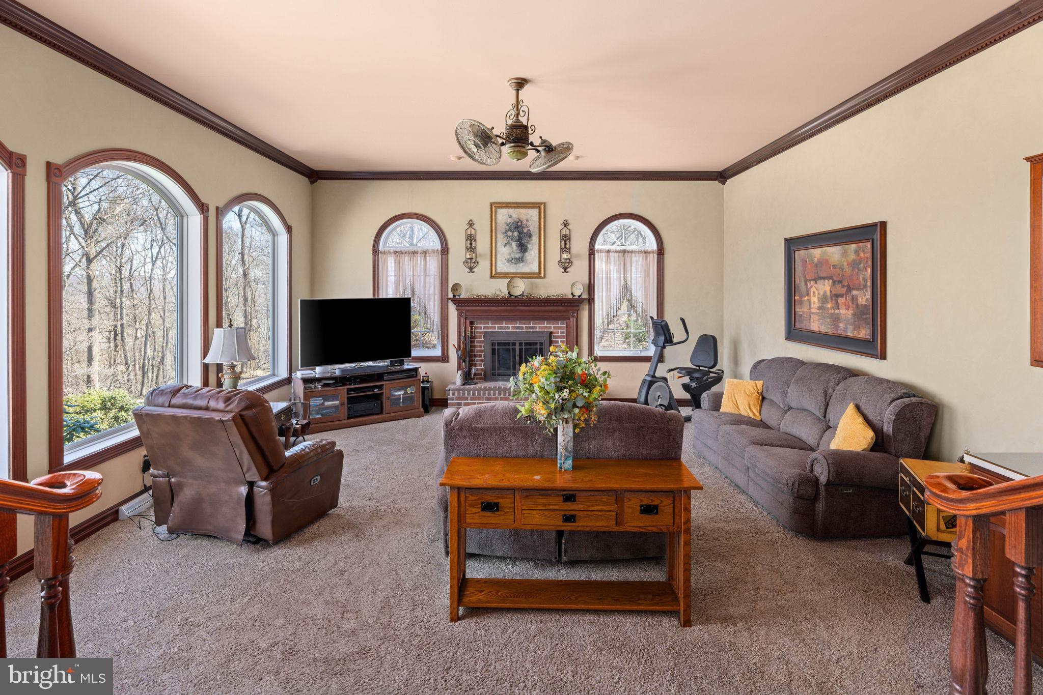 SUNBURY - Residential