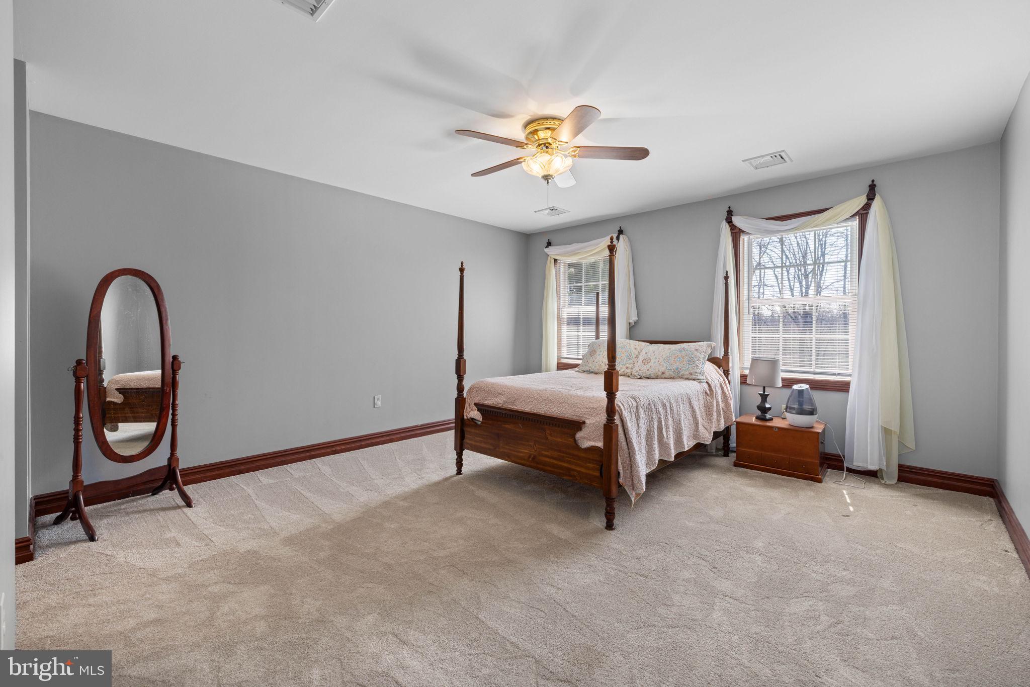 SUNBURY - Residential