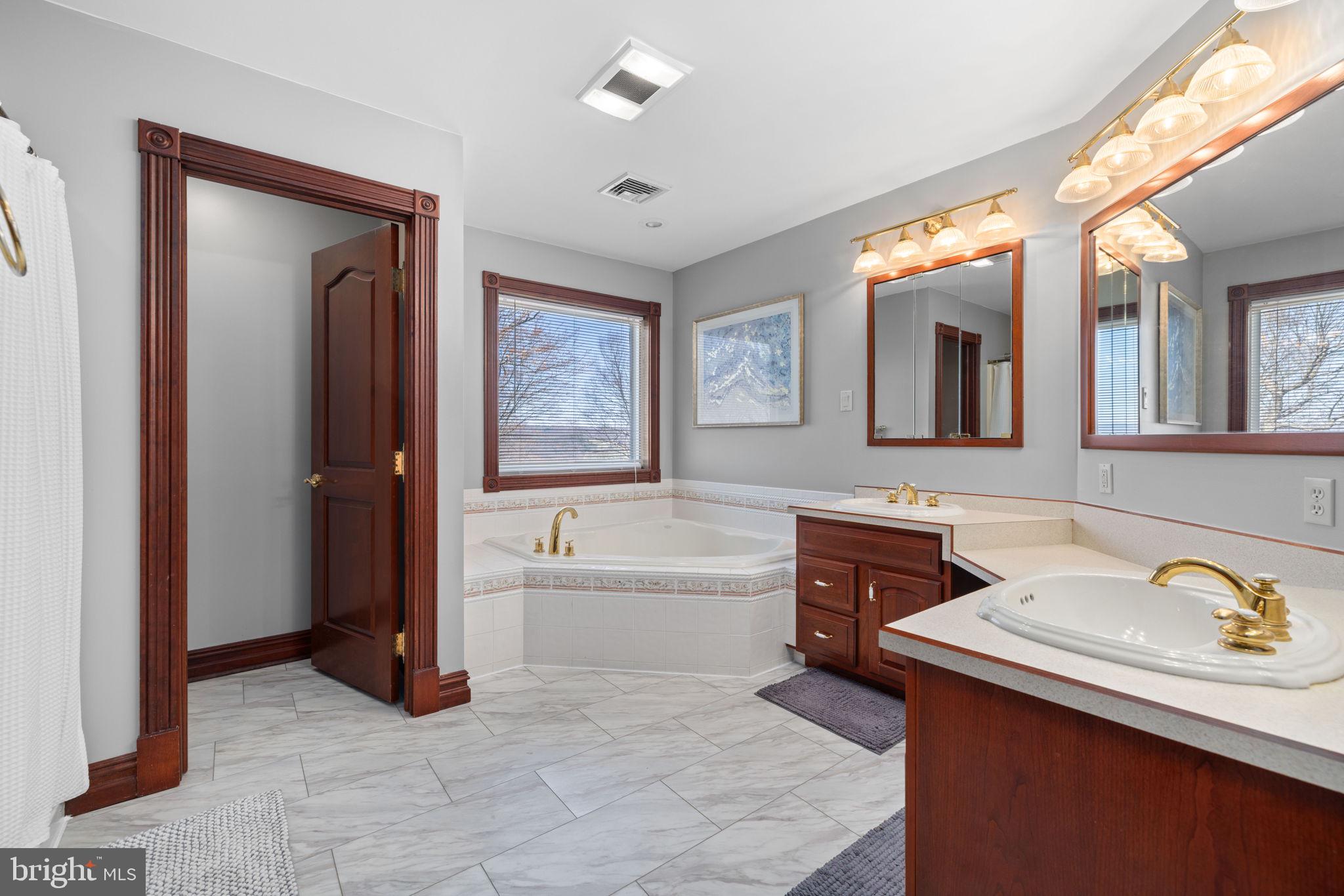 SUNBURY - Residential