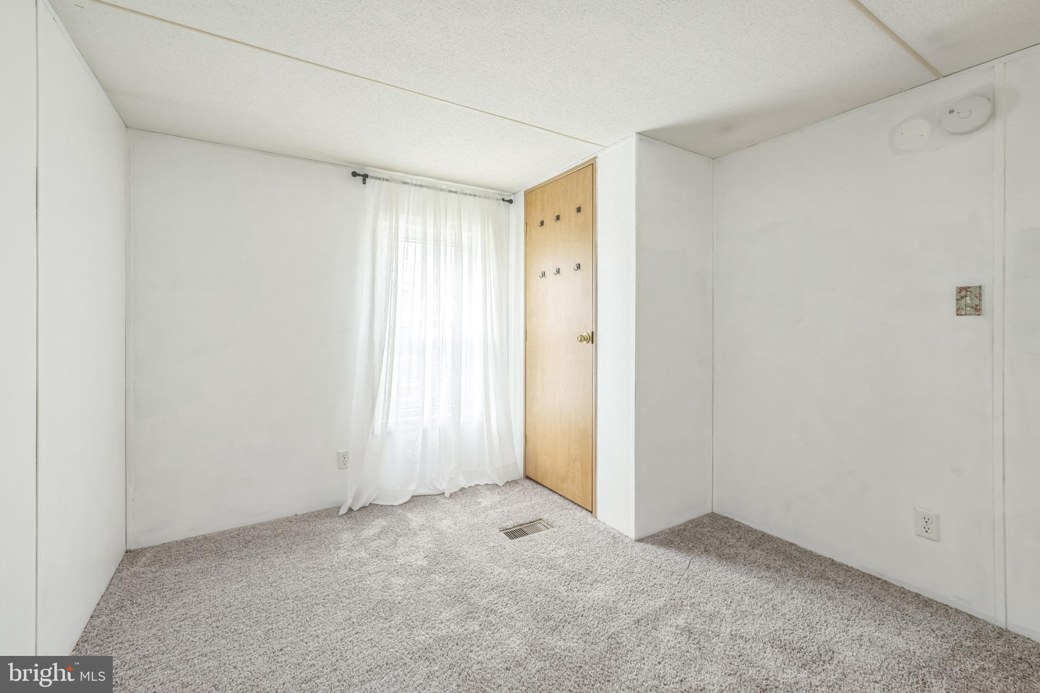 PERSIMMON PARK PL - Residential