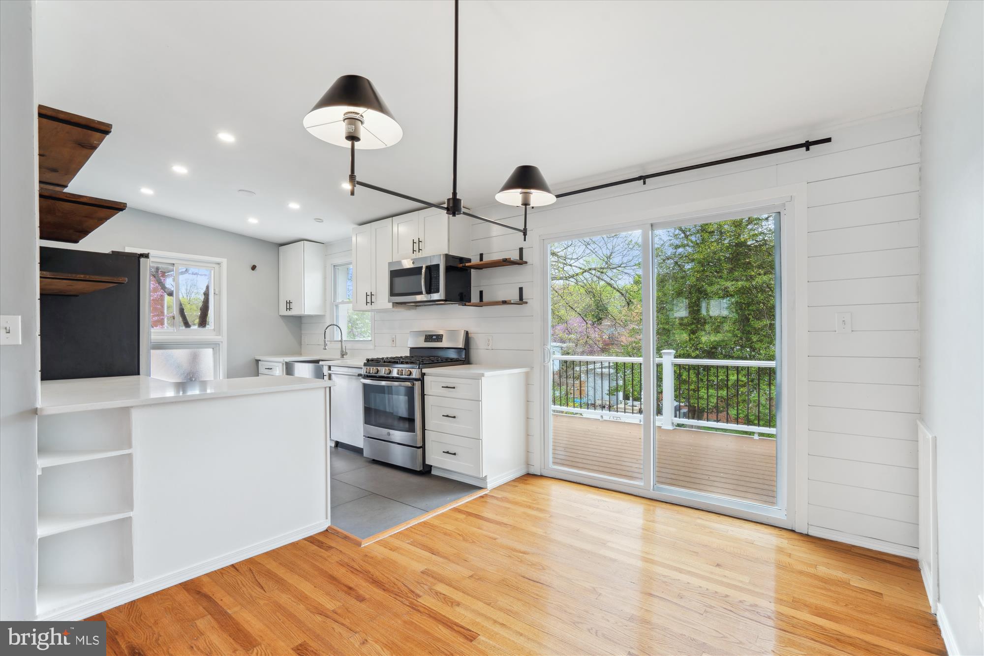 TWINBROOK FOREST - Residential