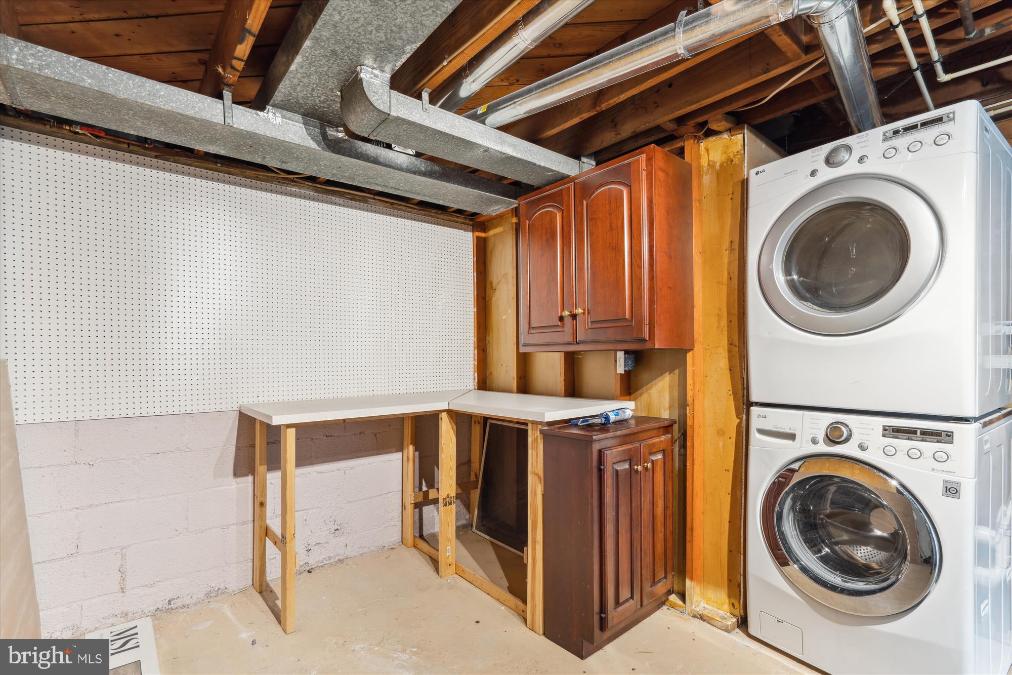 TWINBROOK FOREST - Residential