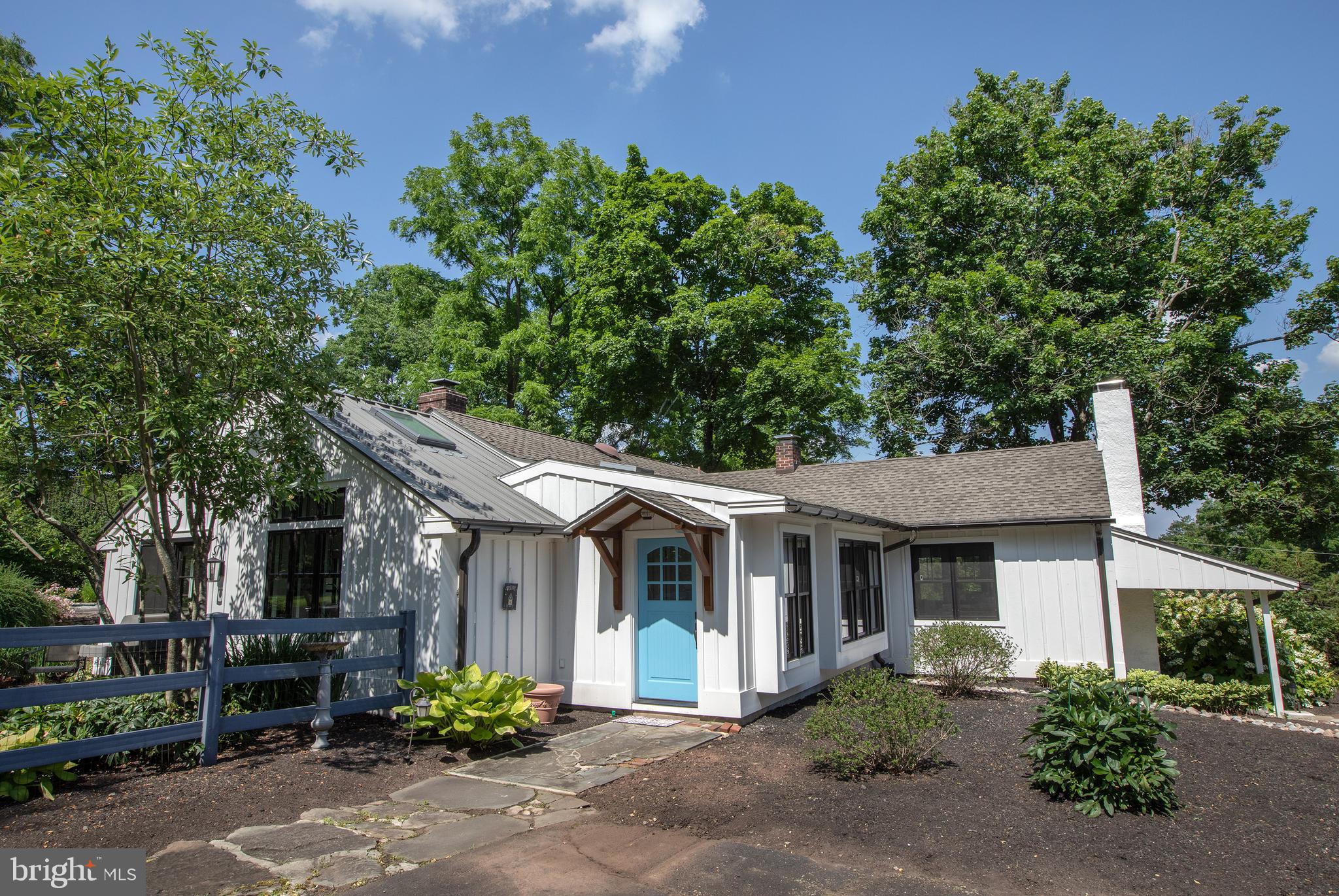 SOLEBURY - Residential
