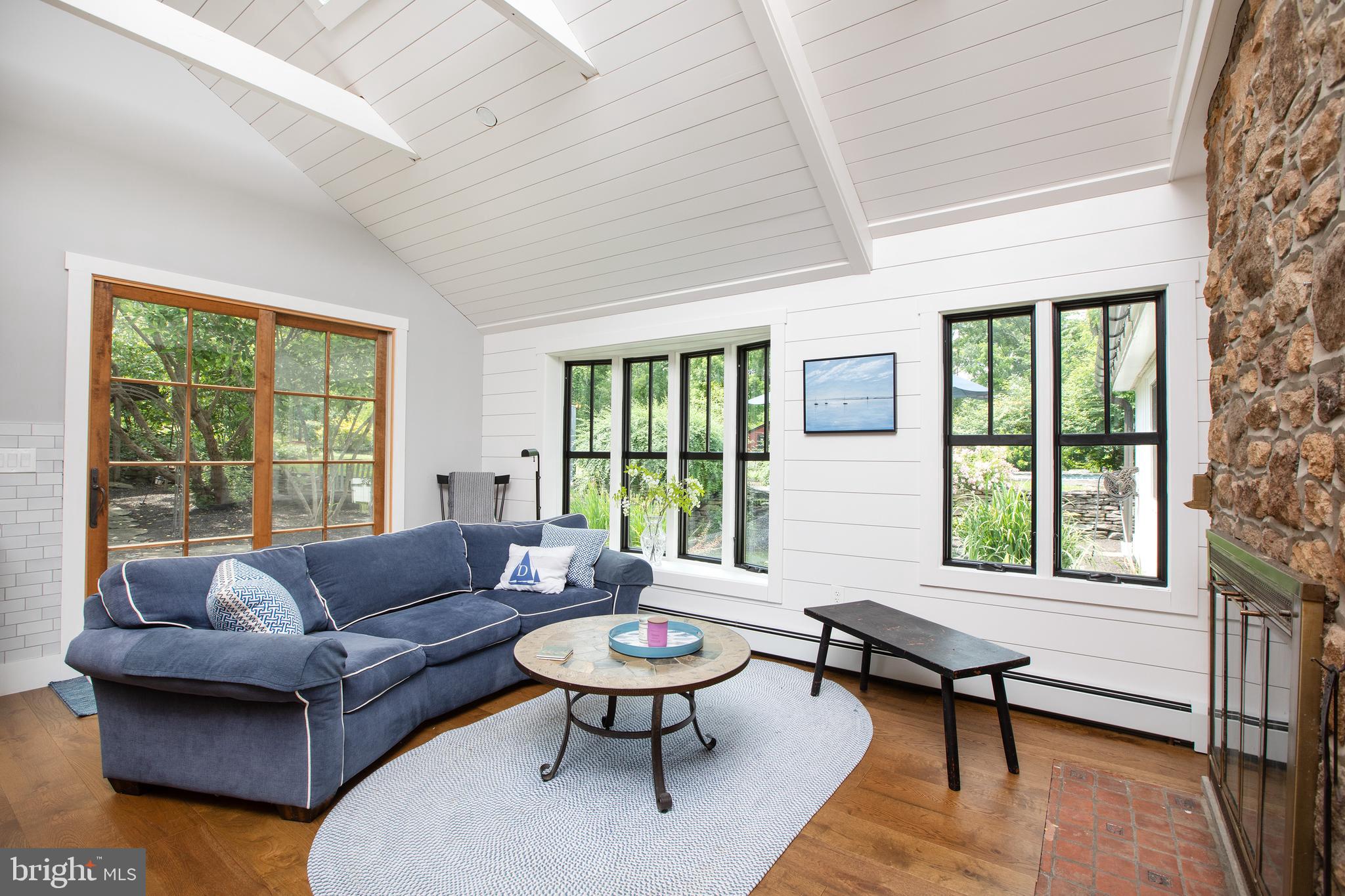 SOLEBURY - Residential