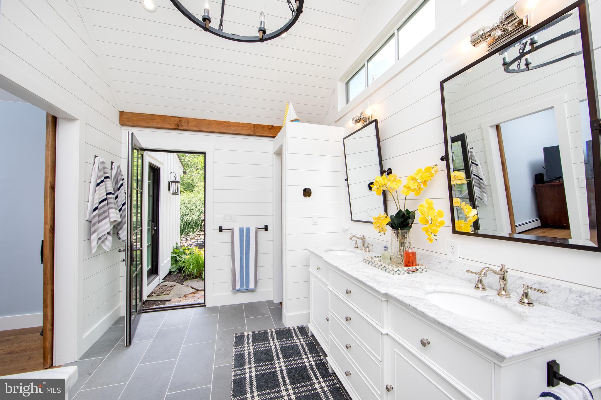 SOLEBURY - Residential