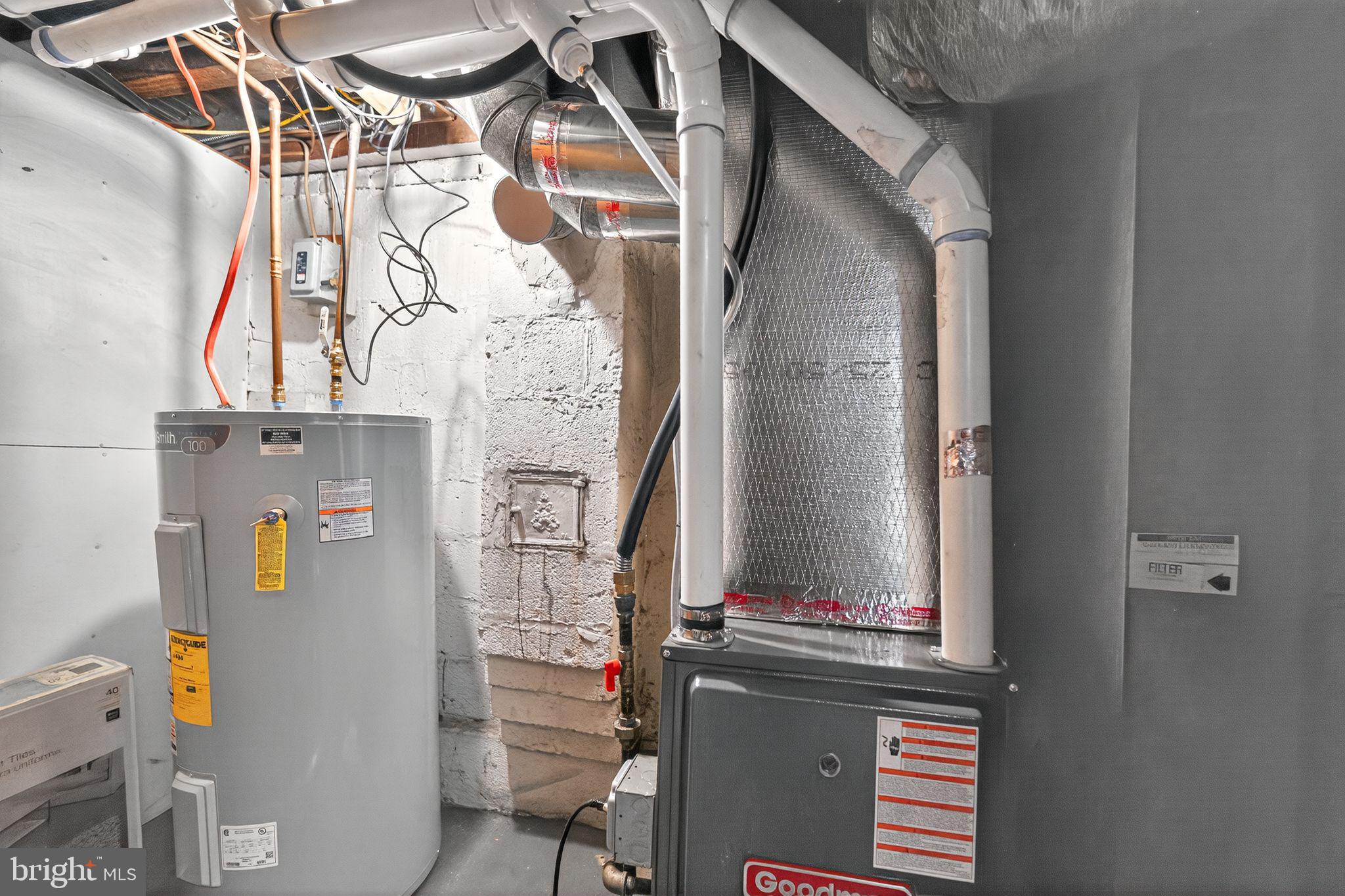 LANCASTER - Residential