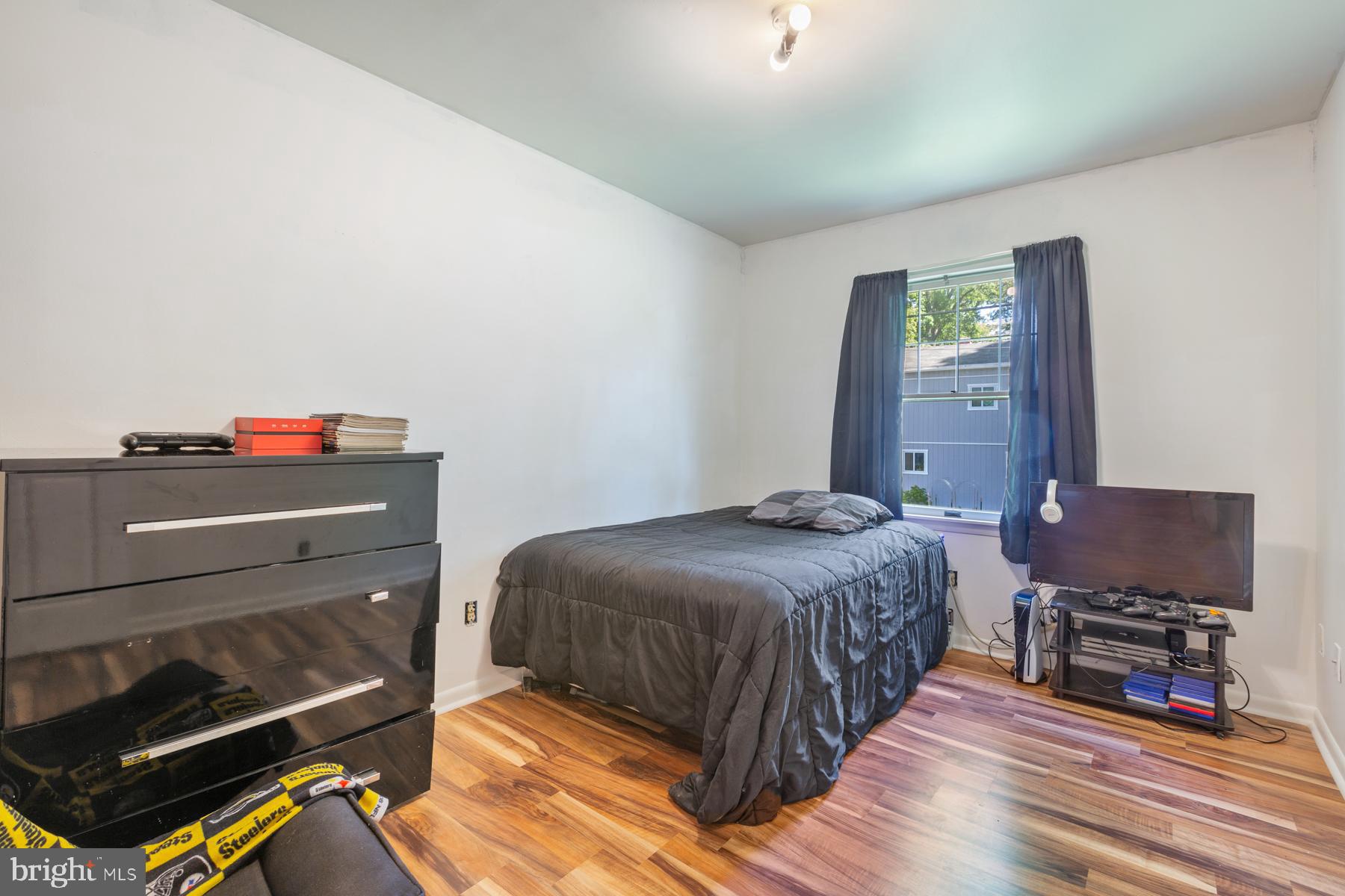 ABERDEEN HILLS - Residential