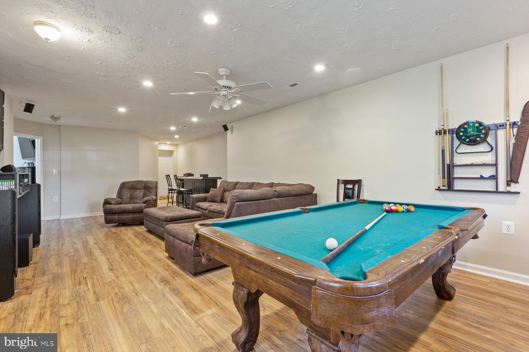 ABERDEEN HILLS - Residential