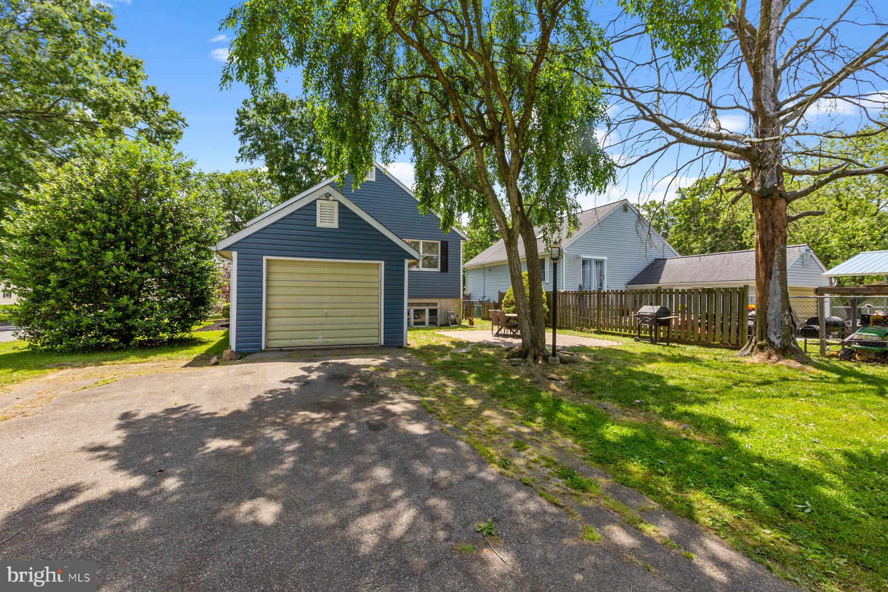 ABERDEEN HILLS - Residential