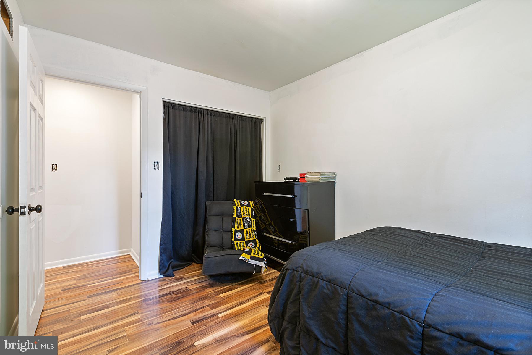 ABERDEEN HILLS - Residential