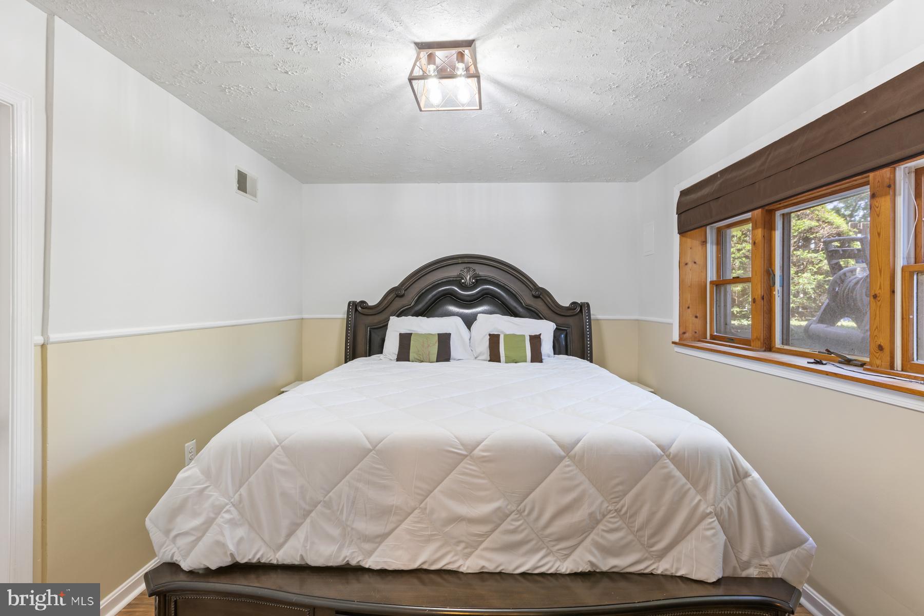 ABERDEEN HILLS - Residential