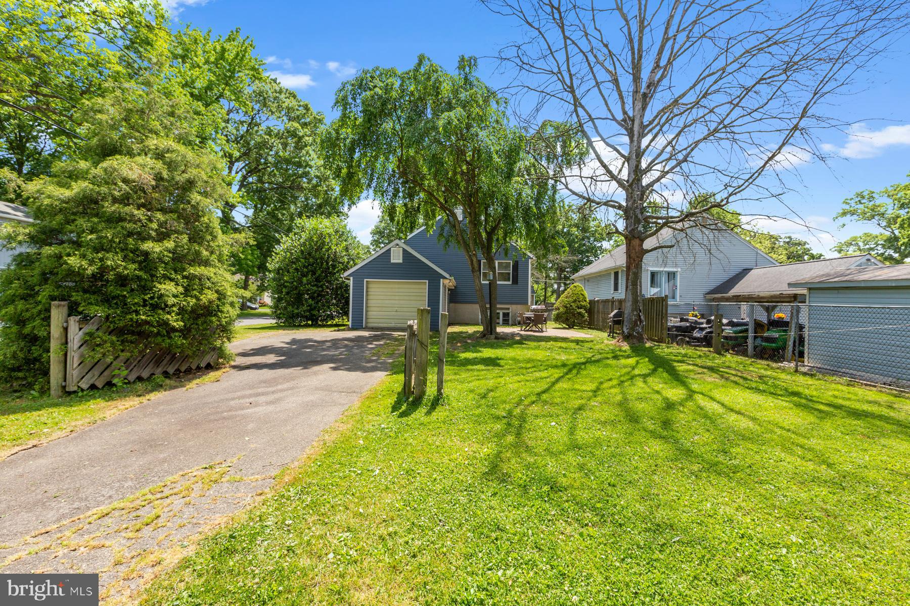 ABERDEEN HILLS - Residential