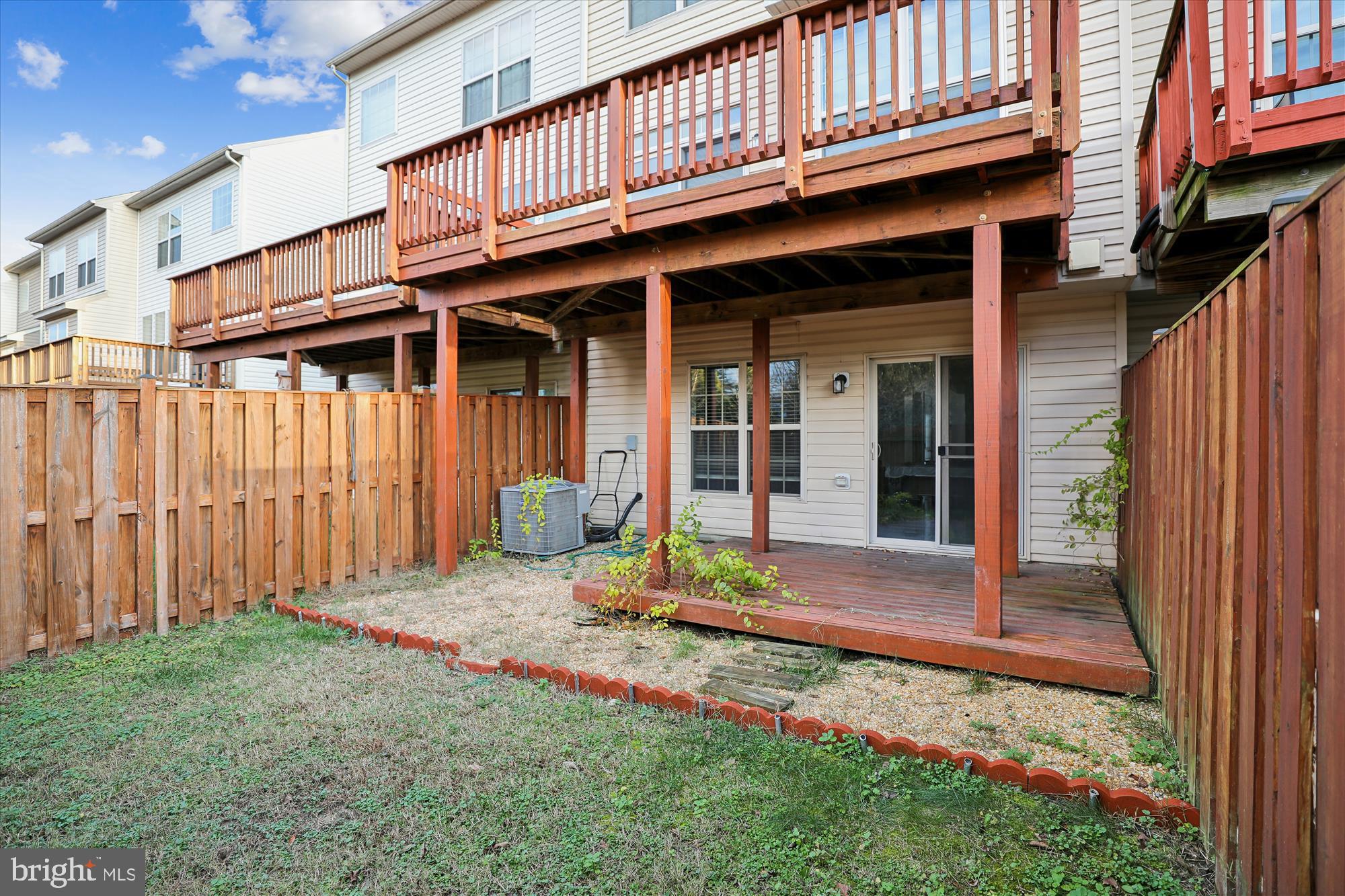 1110 CARINOSO CIRCLE