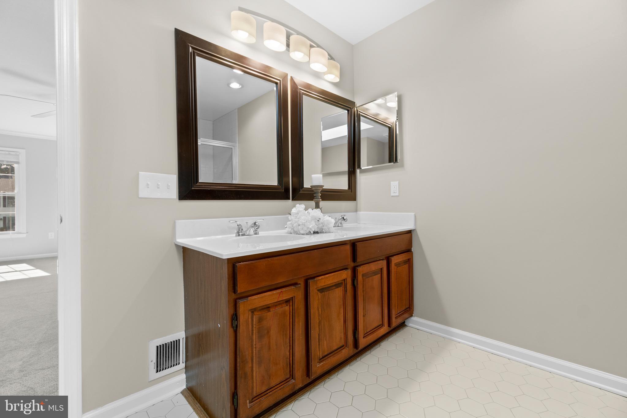 STONEFIELD - Residential