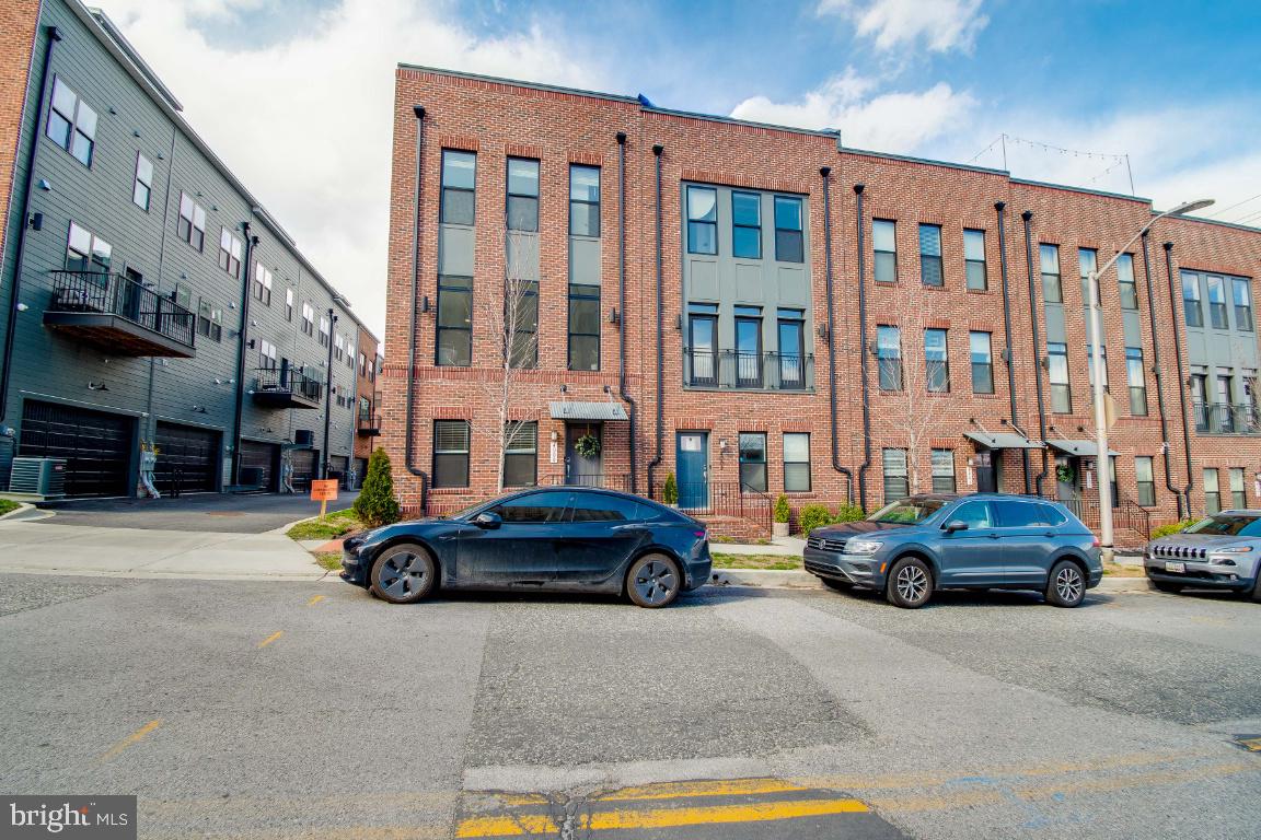 BREWERS HILL - Residential