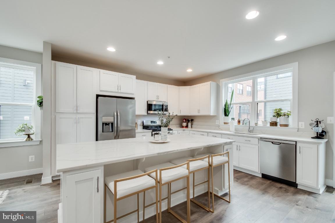 BREWERS HILL - Residential