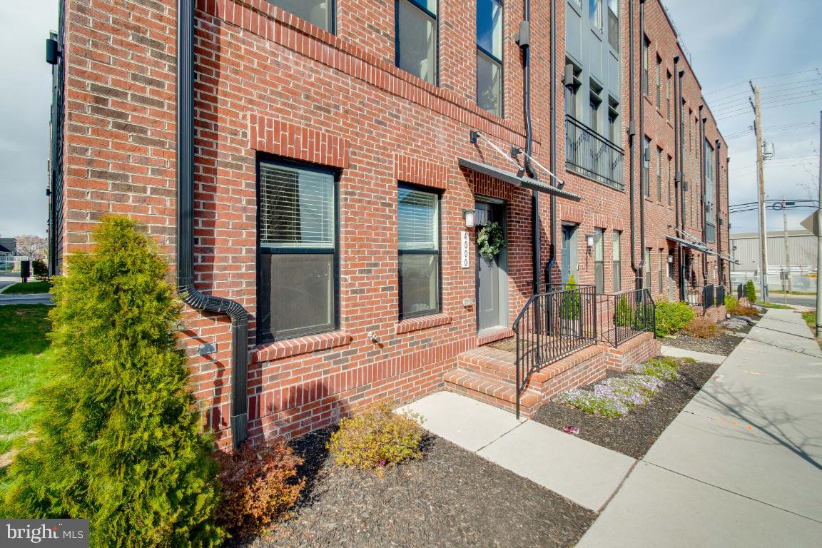 BREWERS HILL - Residential