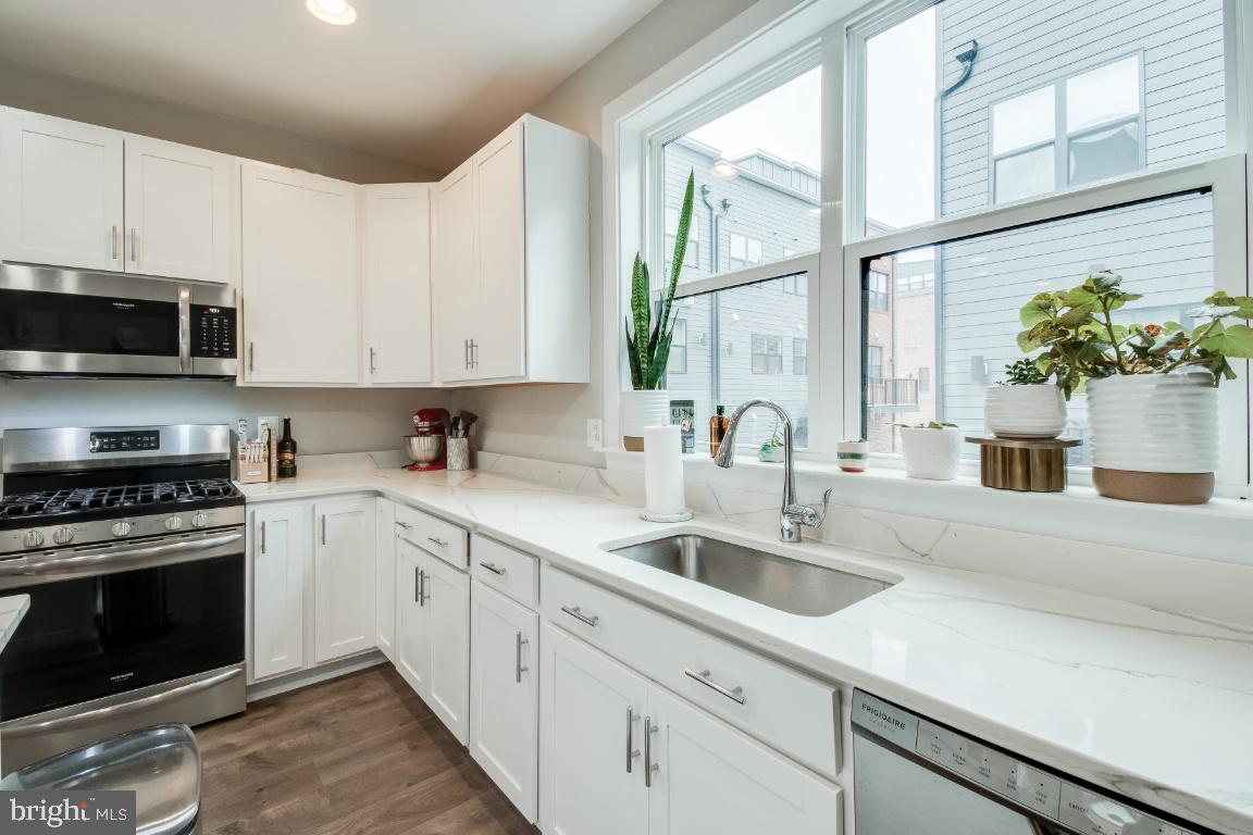 BREWERS HILL - Residential