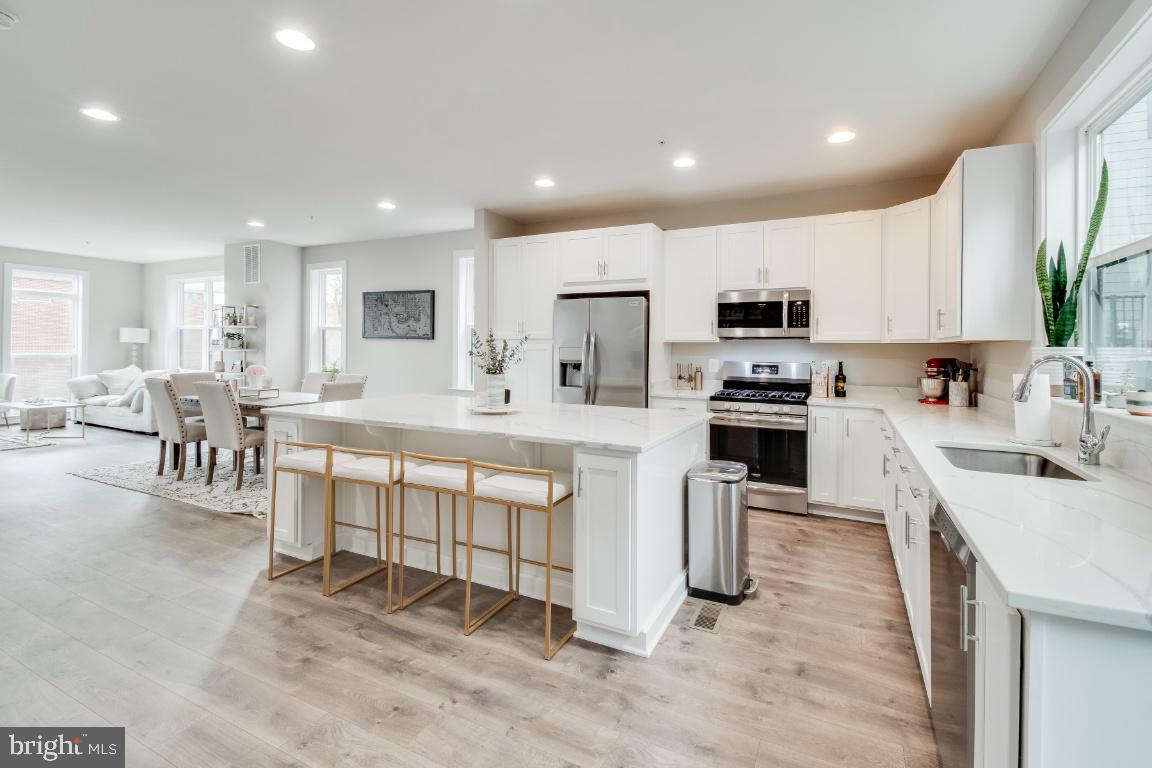 BREWERS HILL - Residential