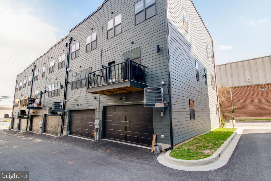 BREWERS HILL - Residential